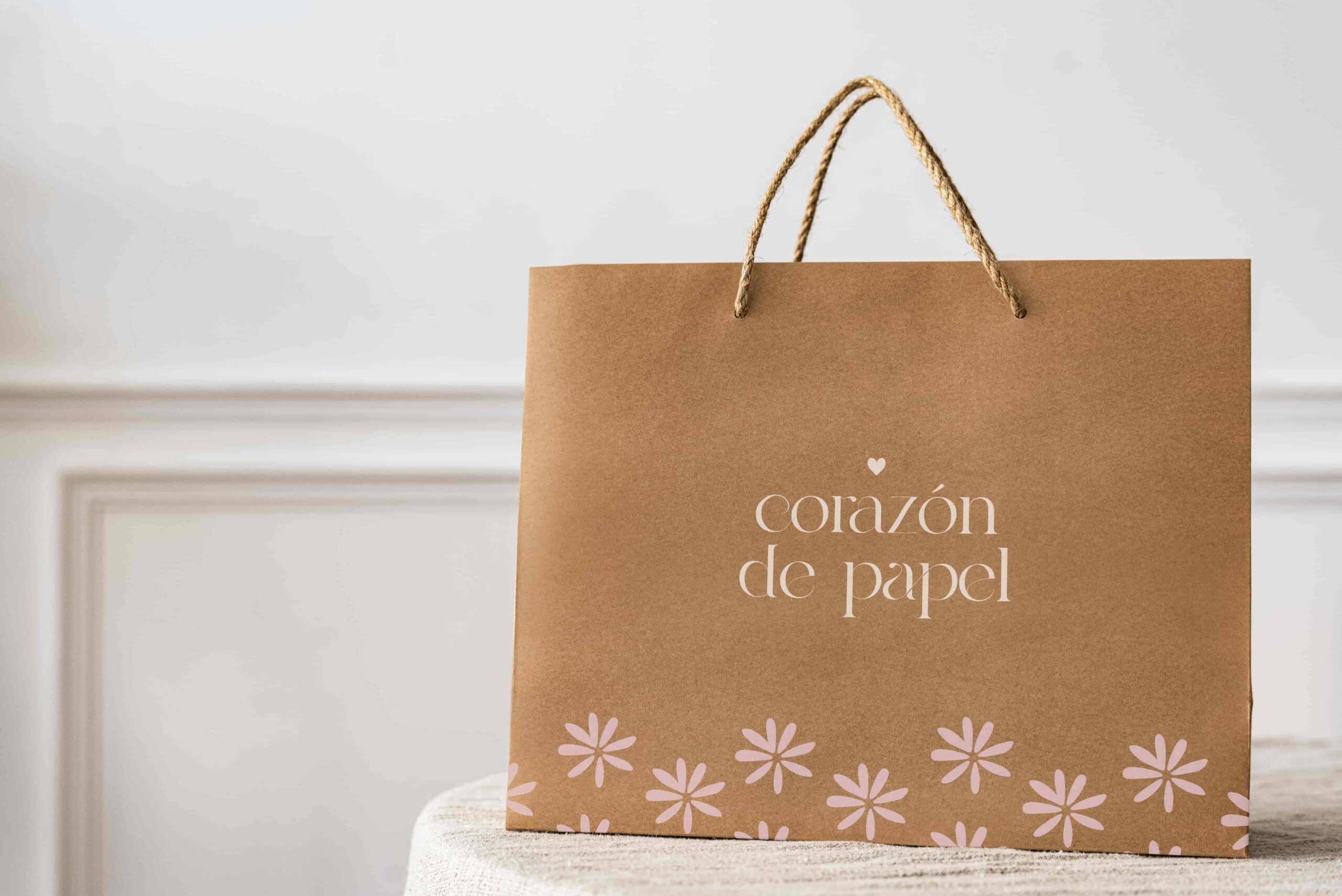 BOLSA DE CARTON-min